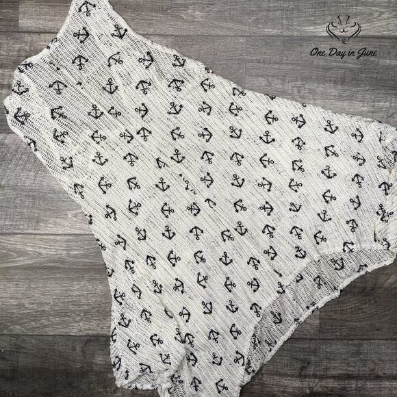 Paradise Ship Anchor Crochet Style Top Size XS/S - Picture 5 of 5